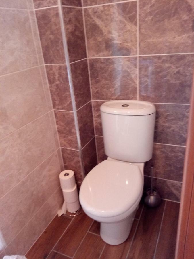 Hotel Pammy'S Family Annexe Exclusive Use Garve Exterior foto